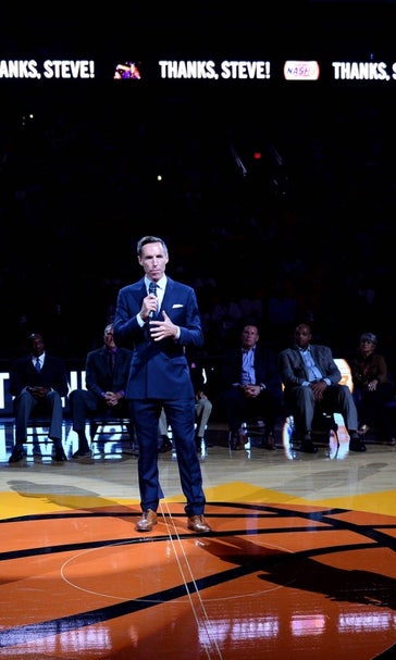 Nash soaks in induction to Suns Ring of Honor